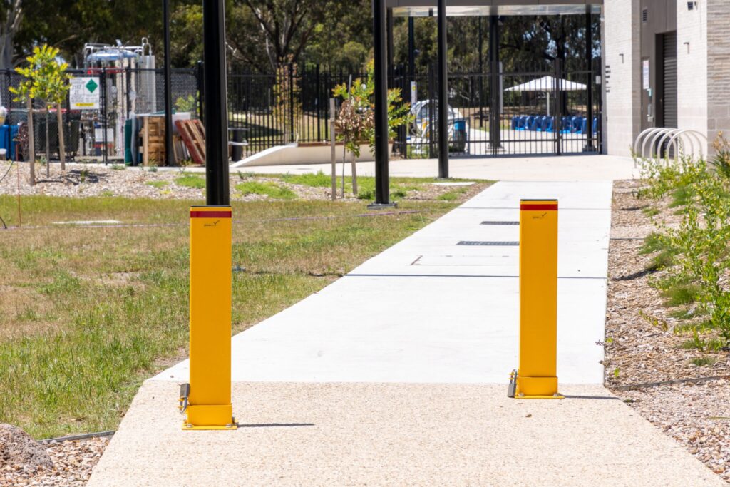 collapsible bollard installation 